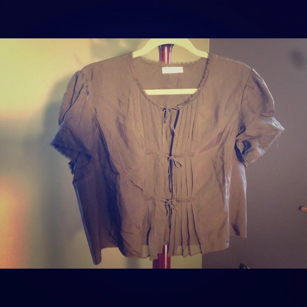 Old Navy Brown Short Sleeve Tie-Front Blouse
